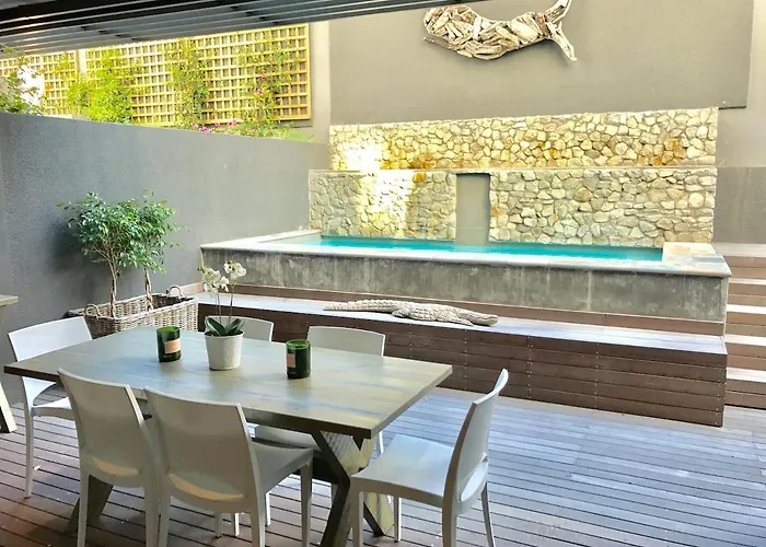 Luxurious Holiday Apartment With Private Pool